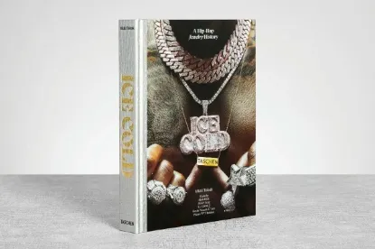 Книга Ice Cold. A Hip-Hop Jewelry History. Издательство Taschen