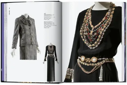 Книга Fashion Designers A–Z. 40th Ed.. Издательство Taschen