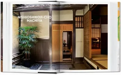 Книга Living in Japan. 40th Ed.. Издательство Taschen
