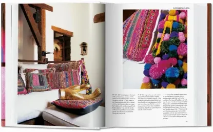 Книга Living in Mexico. 40th Ed.. Издательство Taschen